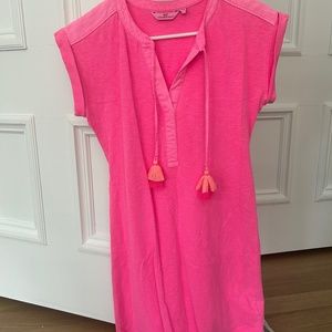 Vineyard vines beach cover up